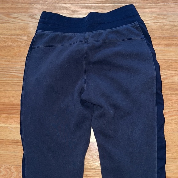 Lululemon Get Going Jogger - Picture 11 of 13